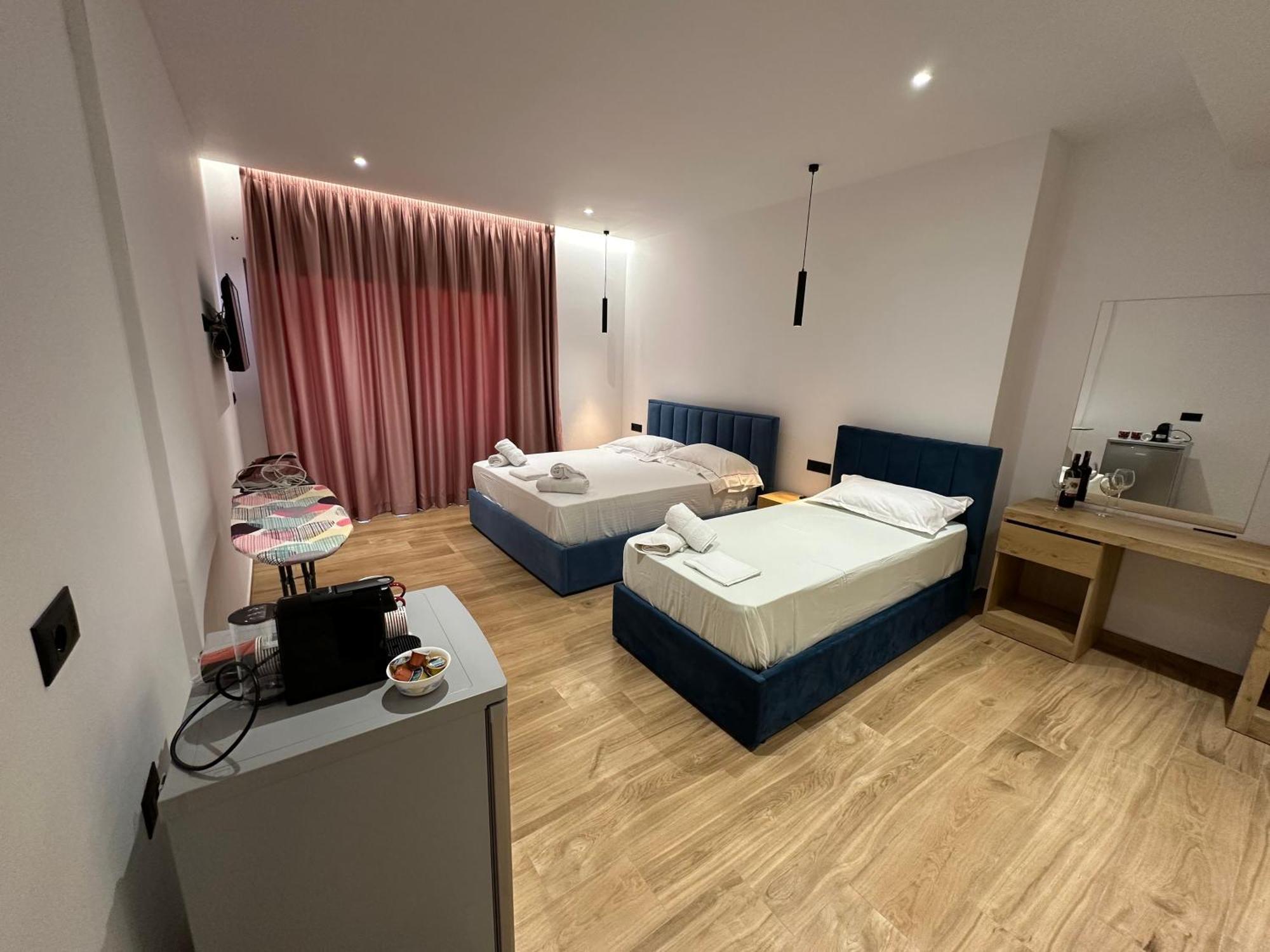 Suites Kozi Sarandë Exterior foto